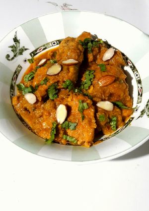 A picture of Murgh Nizami/Nizami Chicken Curry.