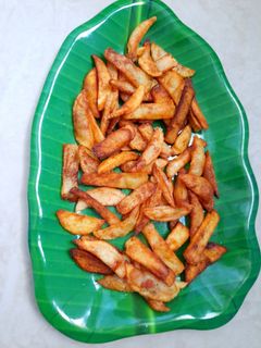 फ्रेंच फ्राइज (french fries recipe in marathi) रेसिपी चे मुख्य फोटो 