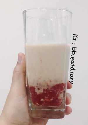รูปของ Strawberry Milk อย่างง่ายๆ คีโต/คลีน