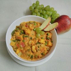 A picture of Navratan curry.