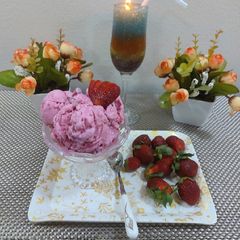 A picture of Strawberry ice cream.