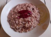 Una foto di risotto con macinato