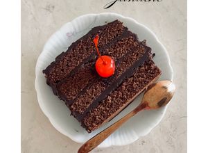Foto resep Chocolate Sponge Cake with Ganache