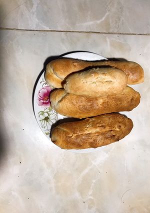 Hình của món Bánh mỳ Việt Nam bằng nồi thuỷ tinh.
