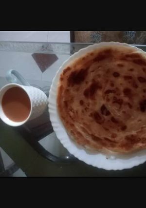 A picture of Khasta Paratha.