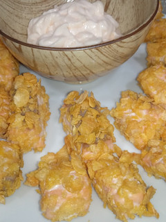 Una foto de Crispy nuggets de salmón al horno