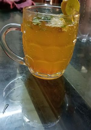 ऑरेंज जूस(orange juice recipe in Hindi) रेसिपी मुख्य फोटो