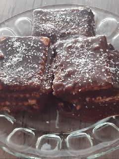 عکسی از دستور کیک یخچالی من 😋