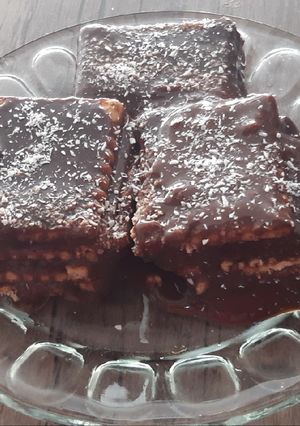 عکسی از دستور کیک یخچالی من 😋