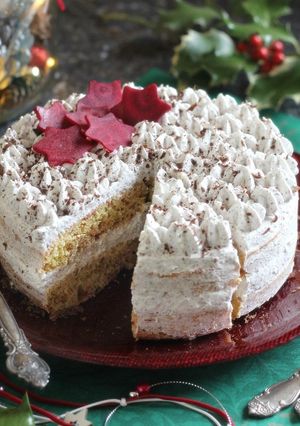Céklás sztracsatella torta recept fotója