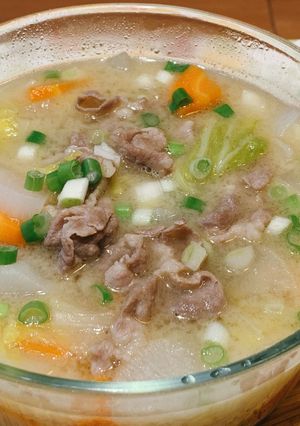 豬肉味噌湯 的食譜成品照片