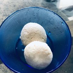 A picture of Rosogolla.