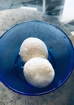 A picture of Rosogolla.