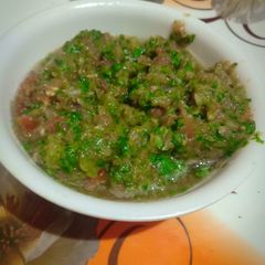 A picture of Coriander chatni.