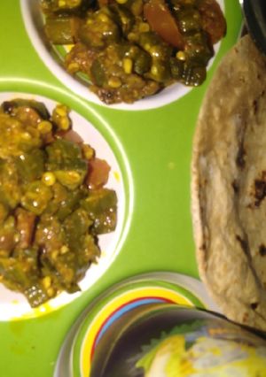A picture of Maseledar bhindi.