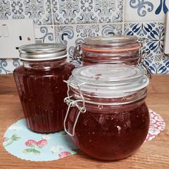 A picture of Chilli Apple Jelly.
