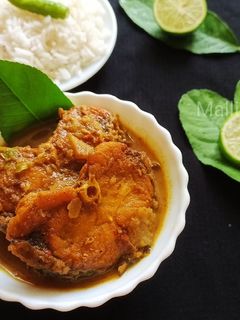 লেবুপাতা দিয়ে রুই(Lebupata diye Rui in Bengali recipe) রেসিপির প্রধান ছবি