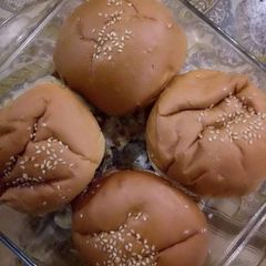 A picture of Pizza burger.