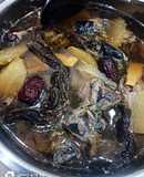 老菜脯紅棗烏骨雞湯（電鍋版）