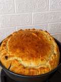 Empanada búlgara rellena con cebolla y finas hierbas