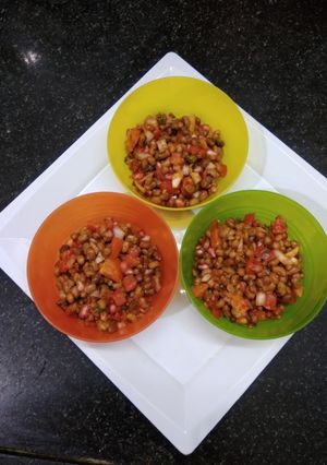 A picture of Cow peas chaat.