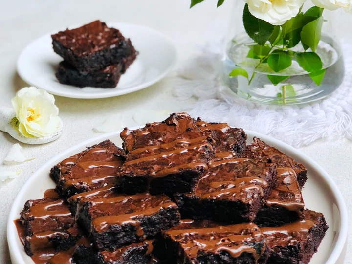 Cara Gampang Menyiapkan Resep Fudgy Brownies Tower yang Enak Banget Anti Ribet, Lezat