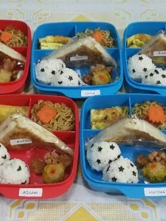 Cara Gampang Menyiapkan Resep Bekal Anak Bento Dimsum, Mie Goreng, Telur Dadar &amp; Roti Bakar 😍 yang Menggugah Selera Anti Ribet, Lezat Sekali