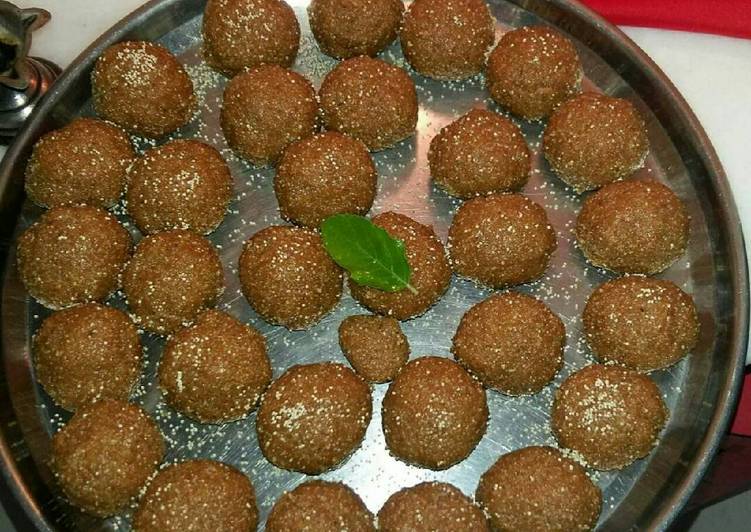 Steps to Prepare Homemade Churma ladoo