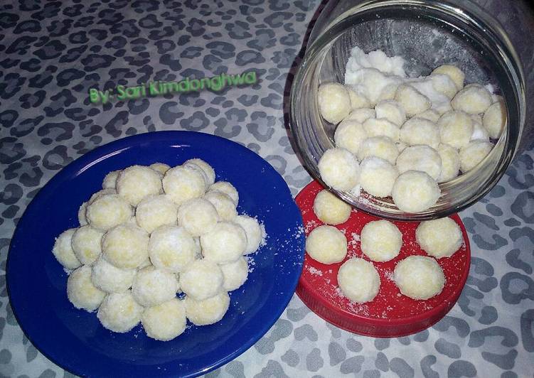 Resep Bola Salju Almond oleh Sari Utami Kimdonghwa - Cookpad