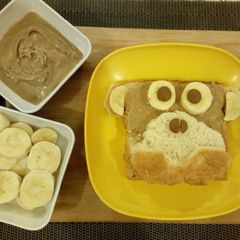 A picture of Peanut butter,Banana monkey Sandwich.