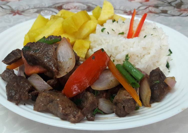 Lomo saltado peruano 👌