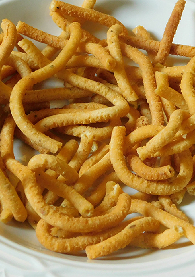 காரா சேவை (Kaaraa sevu recipe in tamil) செய்முறை முக்கிய புகைப்படம்