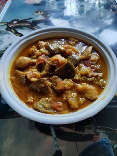 आलू बैंगन की लजीज सब्जी (aloo baingan ki laziz sabzi recipe in Hindi) रेसिपी मुख्य फोटो