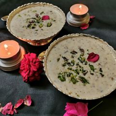 A picture of Gulkand Rabri.