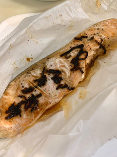 昆布鹽氣炸鮭魚 的食譜成品照片