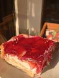 Tarta de frutilla y gelatina