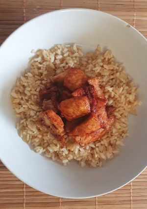 Una foto de Pollo Soja-Miel