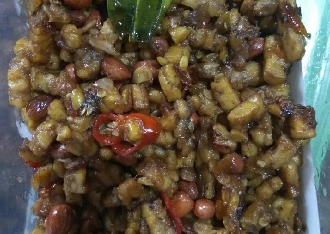 Resep Tempe Kering Kacang Manis Pedas Anti Gagal