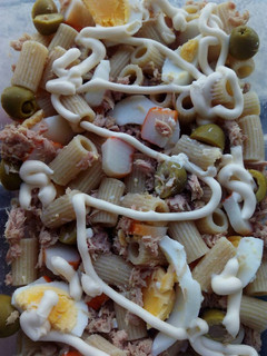 Una foto de Ensalada de pasta integral