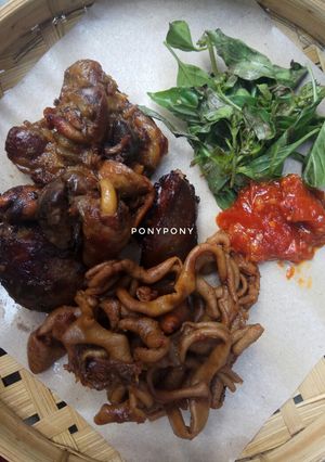 Foto resep Ati ampela usus bacem