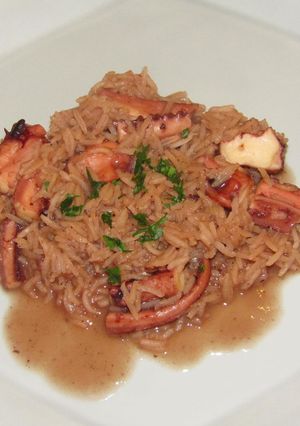 Foto de Arroz de pota em água de polvo