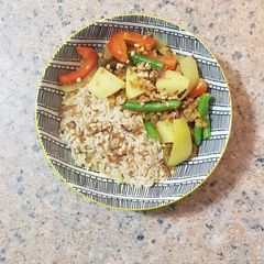 A picture of Citrus beef curry.