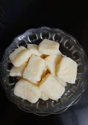 A picture of #GA4#WEEK9#Coconut Burfi.