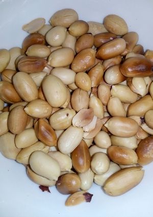 A picture of 5 minutes roasted Peanuts.