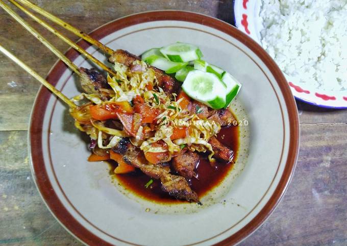 Sate Ayam Teflon Kuah Kecap