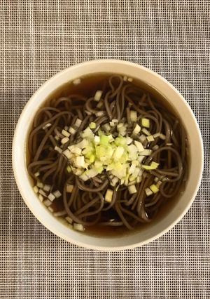 Una foto de Soba(fideo japonés)