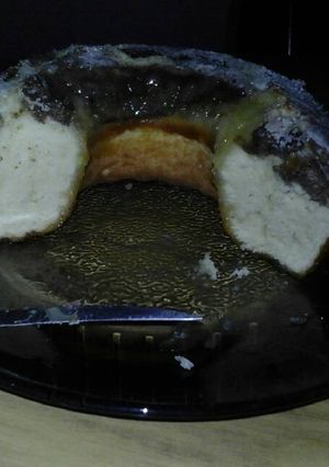 Una foto de Torta 1 2 3 4 marmolado con cubierta de crema