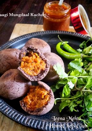 A picture of Baked Raagi Mungdaal Khasta Kachori.