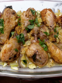 Una foto de Muslitos al horno con mostaza y miel