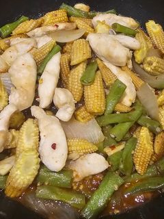 รูปของ ไก่ผัดพริกแกง